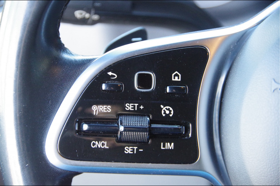 Mercedes-Benz Sprinter 319 3.0 CDI V6 L2H2 AUT. LED, 360 CAMERA, TREKHAAK, STANDKACHEL, MBUX 10'', CRUISE, NAVI, CLIMA, PARKEERSENSOREN