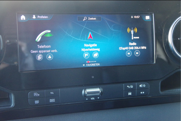 Mercedes-Benz Sprinter 319 3.0 CDI V6 L2H2 AUT. LED, 360 CAMERA, TREKHAAK, STANDKACHEL, MBUX 10'', CRUISE, NAVI, CLIMA, PARKEERSENSOREN
