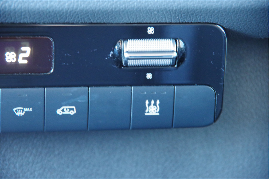 Mercedes-Benz Sprinter 319 3.0 CDI V6 L2H2 AUT. LED, 360 CAMERA, TREKHAAK, STANDKACHEL, MBUX 10'', CRUISE, NAVI, CLIMA, PARKEERSENSOREN