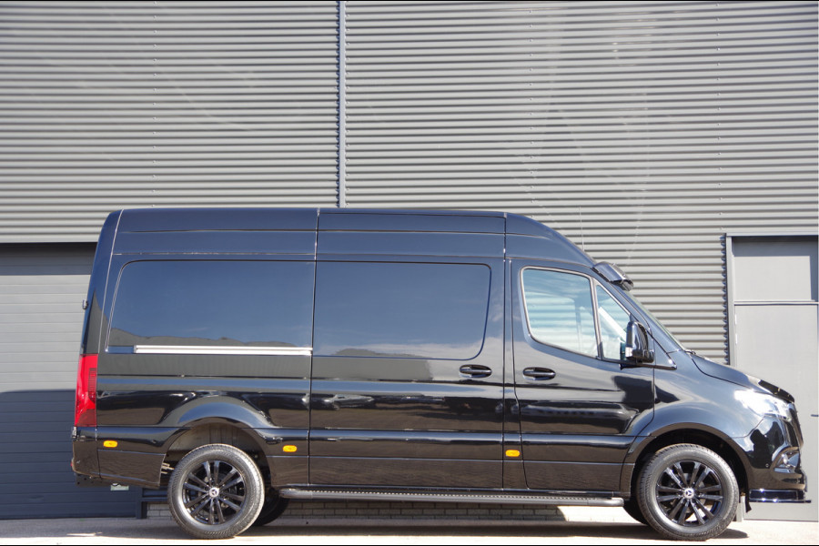 Mercedes-Benz Sprinter 319 3.0 CDI V6 L2H2 AUT. LED, 360 CAMERA, TREKHAAK, STANDKACHEL, MBUX 10'', CRUISE, NAVI, CLIMA, PARKEERSENSOREN