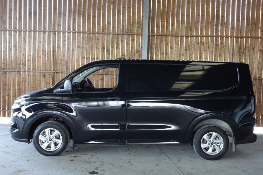 Ford Transit Custom 300 2.0 TDCI L2H1 Trend Nieuw Model Automaat 100 kw Navigatie Parkeersensoren Camera