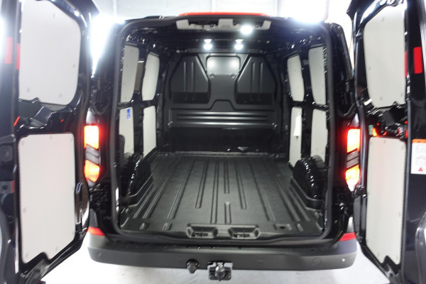 Ford Transit Custom 300 2.0 TDCI L2H1 Trend Nieuw Model Automaat 100 kw Navigatie Parkeersensoren Camera