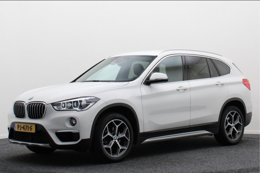 BMW X1 sDrive18i High Executive Automaat Leer, ACC, Head-Up, Navigatie, LED, Afn. Trekhaak, 18"