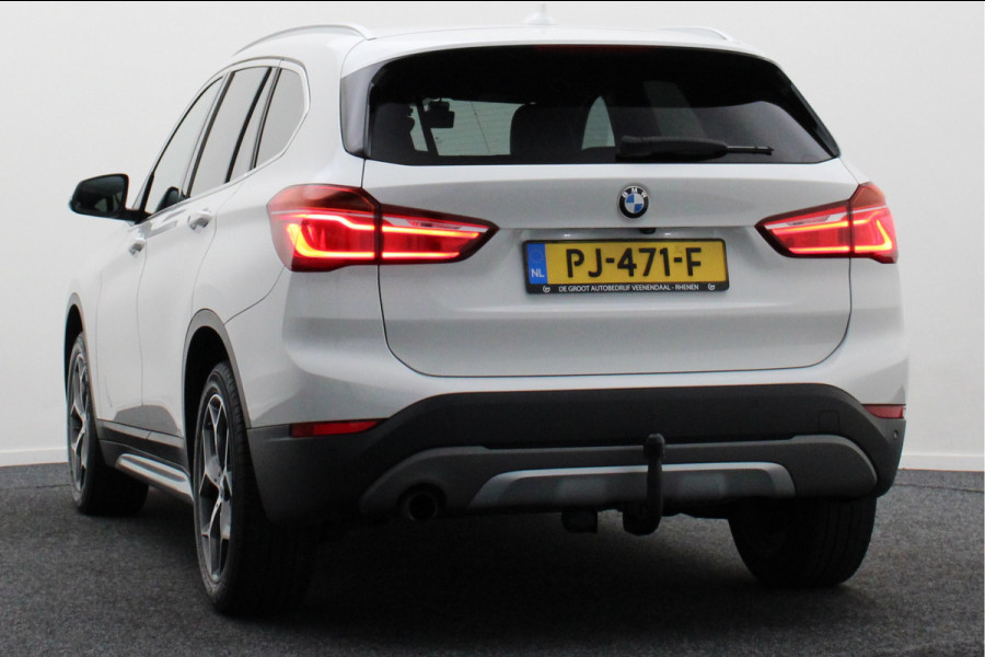 BMW X1 sDrive18i High Executive Automaat Leer, ACC, Head-Up, Navigatie, LED, Afn. Trekhaak, 18"