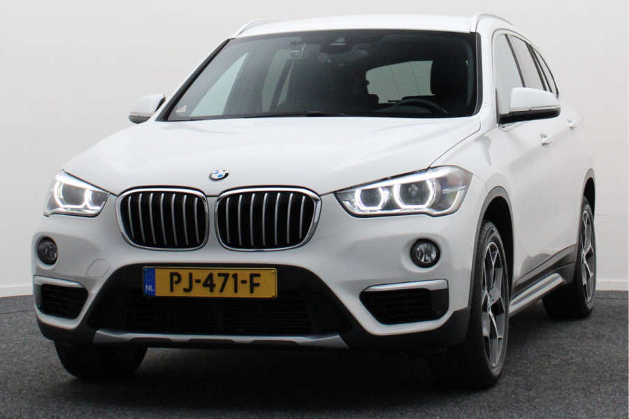 BMW X1 sDrive18i High Executive Automaat Leer, ACC, Head-Up, Navigatie, LED, Afn. Trekhaak, 18"