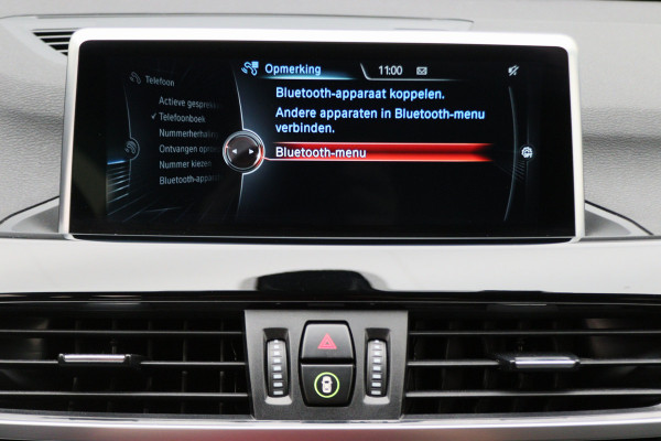 BMW X1 sDrive18i High Executive Automaat Leer, ACC, Head-Up, Navigatie, LED, Afn. Trekhaak, 18"