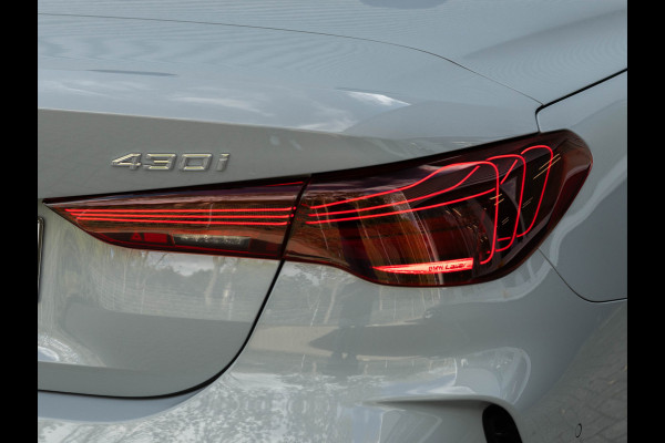 BMW 4 Serie Cabrio 430i xDrive M-Sport Pro - Widescreen - Camera - Hifi - Stoelverwarming