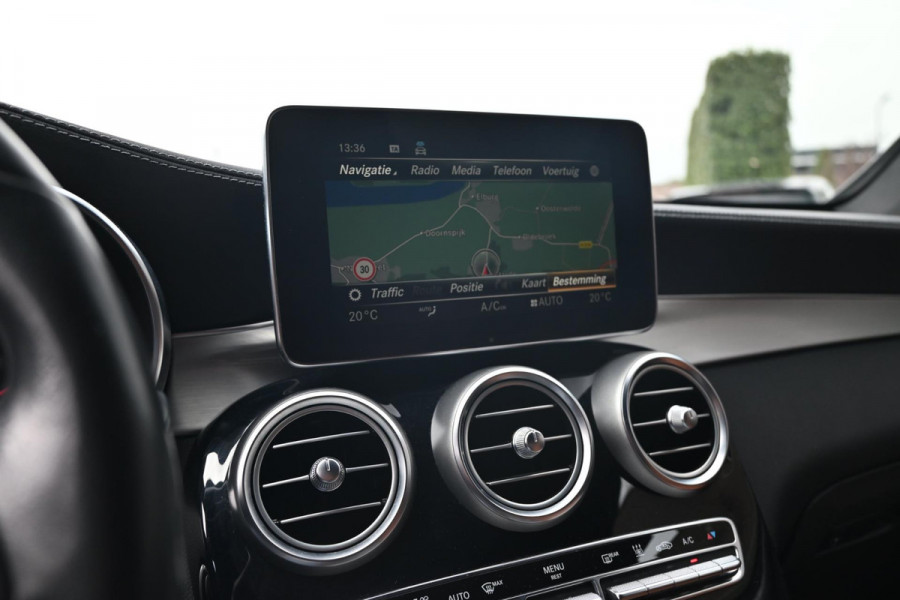 Mercedes-Benz GLC Coupé 350e 4MATIC Premium 320 PK AMG Luchtvering 360 Camera Keyless 19''