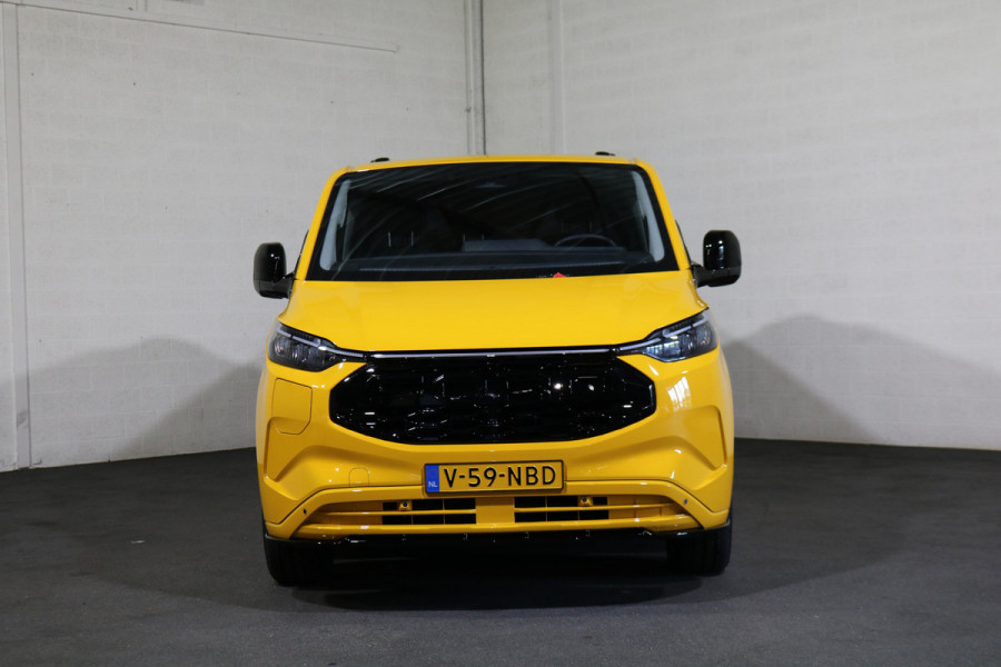 Ford E-Transit Cust. L2 H1 65 kWh Black Edition