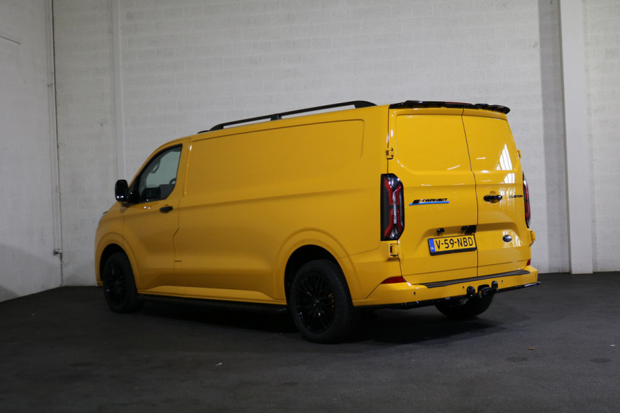 Ford E-Transit Cust. L2 H1 65 kWh Black Edition