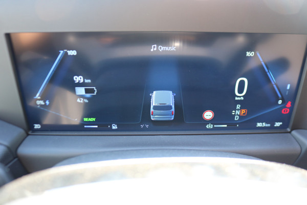 Ford E-Transit Cust. L2 H1 65 kWh Black Edition