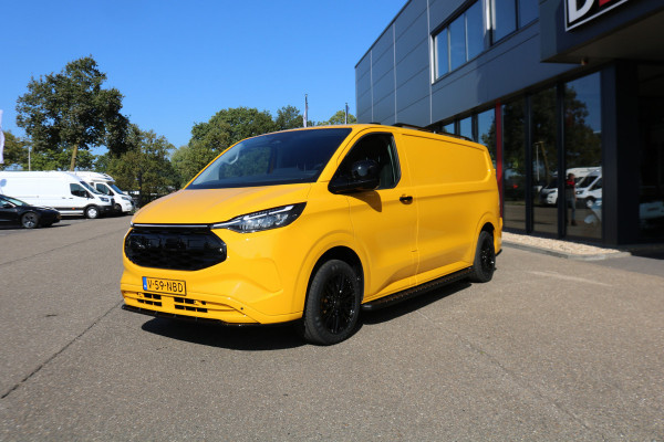 Ford E-Transit Cust. L2 H1 65 kWh Black Edition