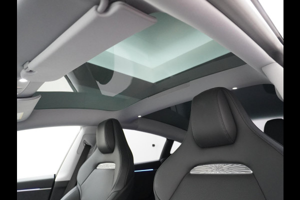 Tesla Model 3 Performance AWD 78 kWh VAN: 55.900,- VOOR: 52.877,- UW HERFSTVOORDEEL: 3.023,- ORIG. NL 1E EIG.| VOORZIEN VAN PPF FOLIE TWV 5.000,- EURO.