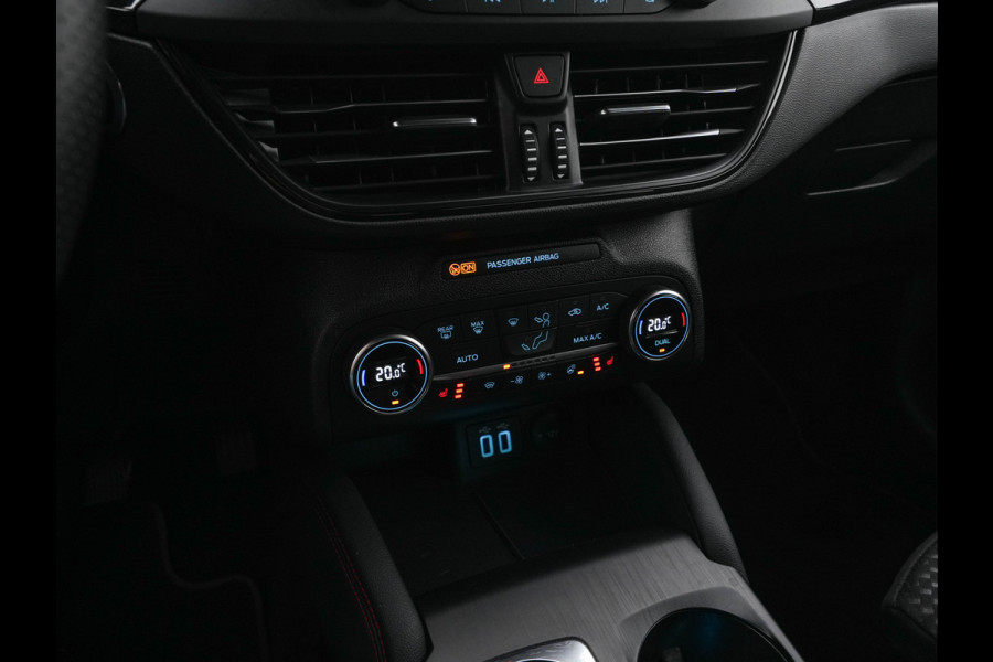 Ford FOCUS Wagon 2.0 ST-Line-X Business EcoBlue (INCL-BTW) Aut. *ADAPTIVE-CRUISE | DIGI-COCKPIT | KEYLESS | CAMERA | NAVI-FULLMAP | HEATED-SPORTSEATS | DAB+ | SHIFT-PADDLES | ECC | PDC | TOWBAR | 18''ALU*