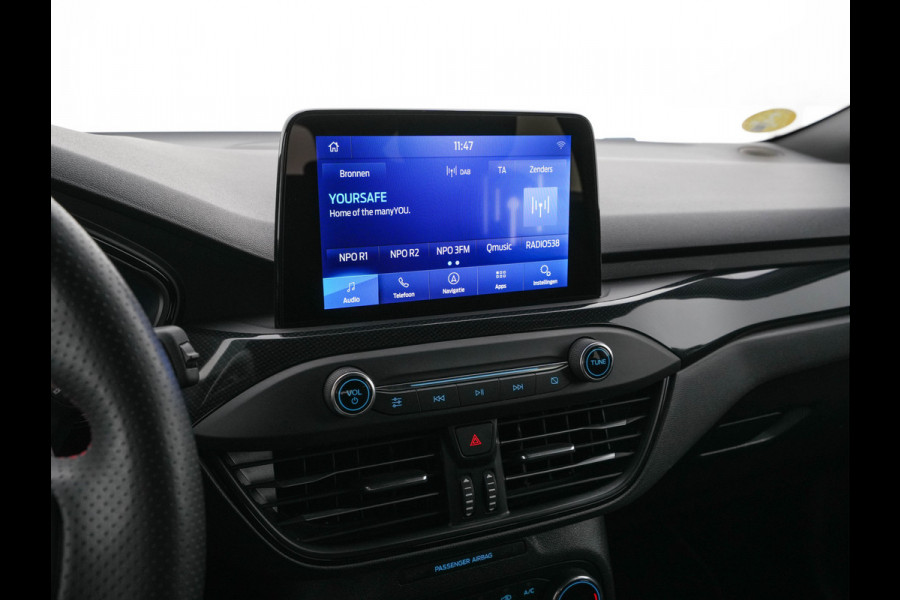 Ford FOCUS Wagon 2.0 ST-Line-X Business EcoBlue (INCL-BTW) Aut. *ADAPTIVE-CRUISE | DIGI-COCKPIT | KEYLESS | CAMERA | NAVI-FULLMAP | HEATED-SPORTSEATS | DAB+ | SHIFT-PADDLES | ECC | PDC | TOWBAR | 18''ALU*
