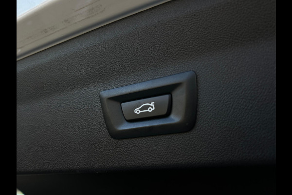BMW X4 xDrive20i High Executive NL AUTO | HEAD - UP | LEDER | CARPLAY | ELEKTR  TREKHAAK |