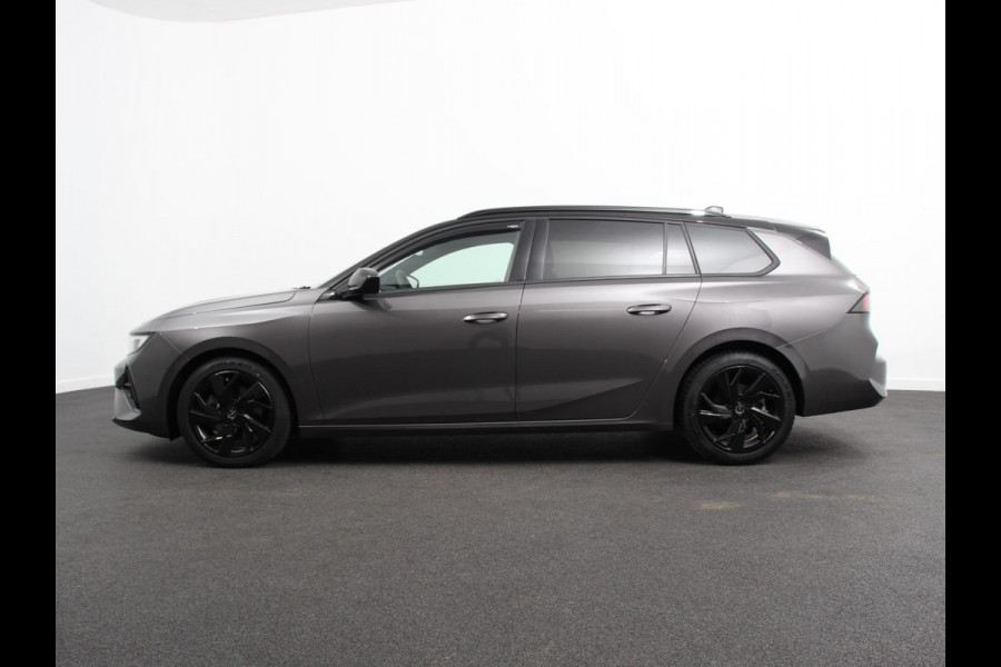 Opel Astra Sports Tourer 1.2 Turbo GS Climate control Cruise control Parkeersensoren Achteruitrij camera Navigatie LED Apple Carplay/ Andriod Auto