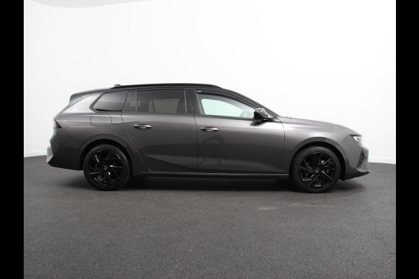 Opel Astra Sports Tourer 1.2 Turbo GS Climate control Cruise control Parkeersensoren Achteruitrij camera Navigatie LED Apple Carplay/ Andriod Auto