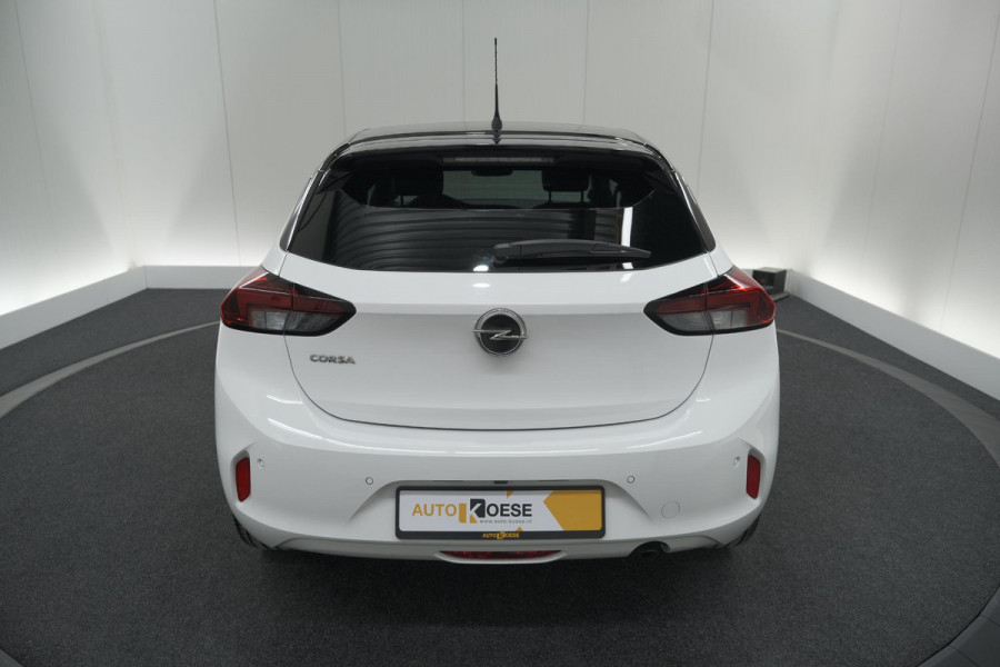 Opel Corsa 1.2 Turbo 100 Ultimate | Panoramadak | Camera | Dodehoekdetectie | Apple Carplay