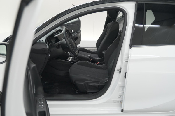 Opel Corsa 1.2 Turbo 100 Ultimate | Panoramadak | Camera | Dodehoekdetectie | Apple Carplay