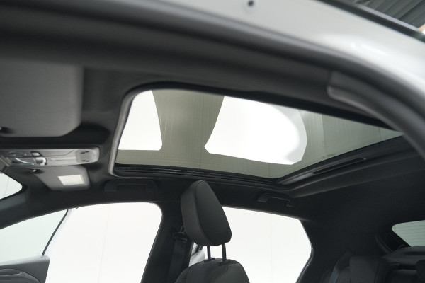 Opel Corsa 1.2 Turbo 100 Ultimate | Panoramadak | Camera | Dodehoekdetectie | Apple Carplay