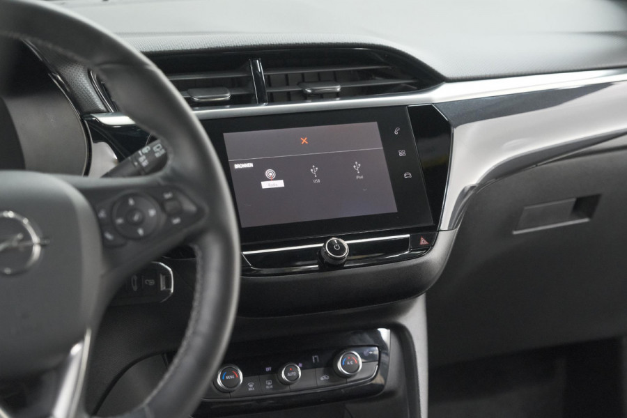 Opel Corsa 1.2 Turbo 100 Ultimate | Panoramadak | Camera | Dodehoekdetectie | Apple Carplay