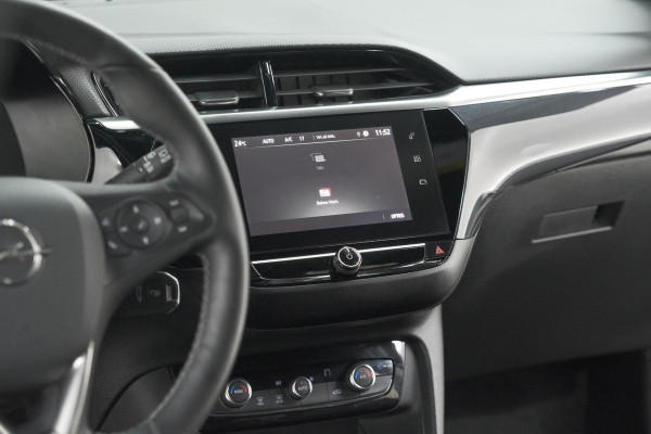 Opel Corsa 1.2 Turbo 100 Ultimate | Panoramadak | Camera | Dodehoekdetectie | Apple Carplay