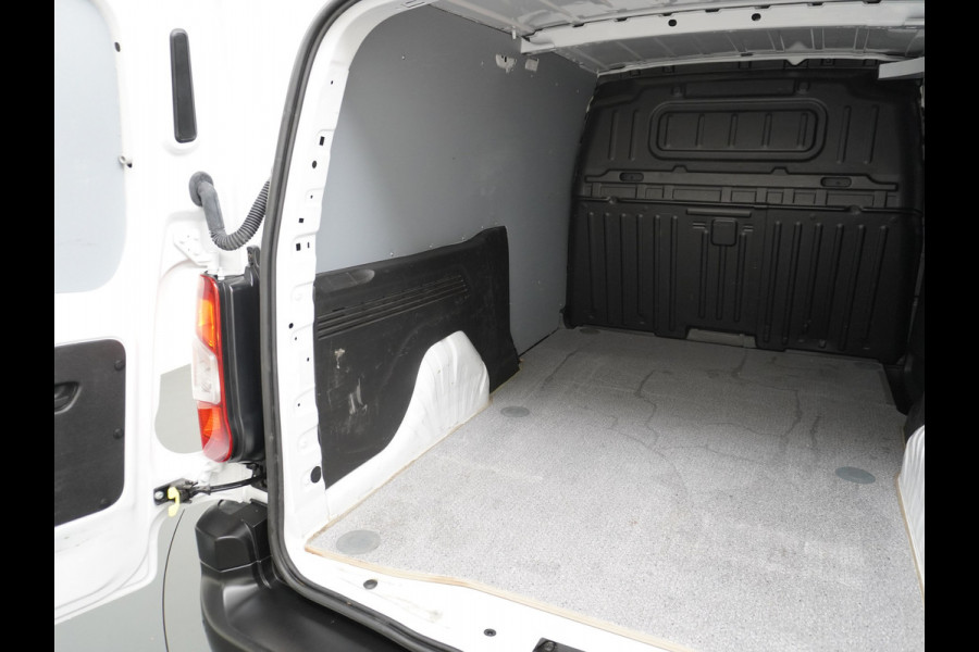 Opel Combo 1.5D L2H1 102PK, Cruise Control, Navigatie, Climat, EX Lease