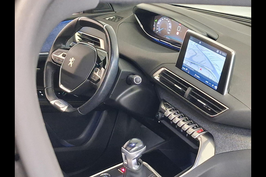 Peugeot 5008 5 zits 1.2 Turbo 130pk GT-Line | Navigatie | Elektrisch Panoramadak | Achteruitrijcamera | Handsfree Kofferklep | Keyless Entry | Apple Carplay/Android Auto |