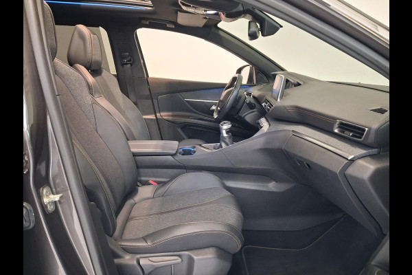 Peugeot 5008 5 zits 1.2 Turbo 130pk GT-Line | Navigatie | Elektrisch Panoramadak | Achteruitrijcamera | Handsfree Kofferklep | Keyless Entry | Apple Carplay/Android Auto |