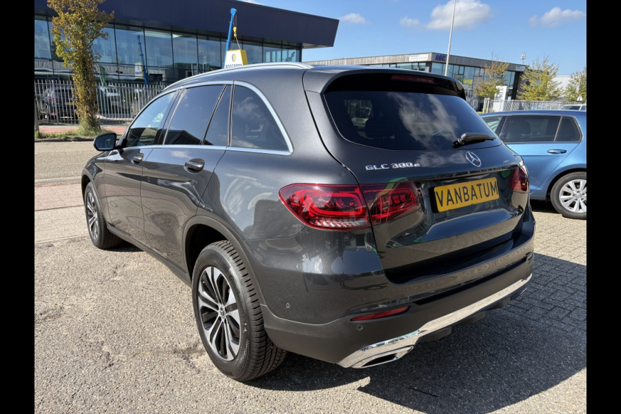 Mercedes-Benz GLC 300e 4Matic Premium