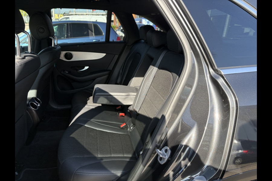 Mercedes-Benz GLC 300e 4Matic Premium