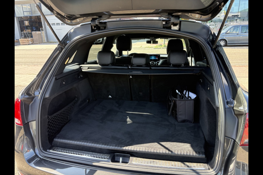 Mercedes-Benz GLC 300e 4Matic Premium