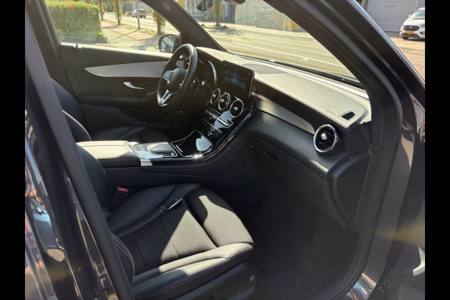 Mercedes-Benz GLC 300e 4Matic Premium