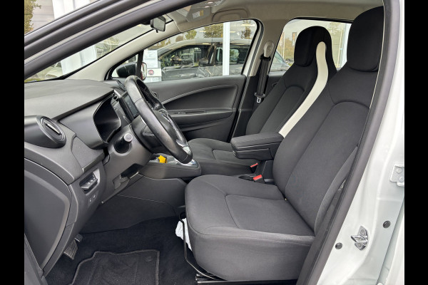 Renault ZOE R110 Life 52 kWh (ex Accu) | Climate Control | Parkeersensoren | Regen/Licht sensor Leaseaccu vanaf € 64,- per maand