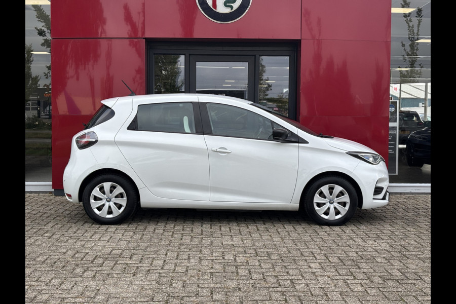 Renault ZOE R110 Life 52 kWh (ex Accu) | Climate Control | Parkeersensoren | Regen/Licht sensor Leaseaccu vanaf € 64,- per maand
