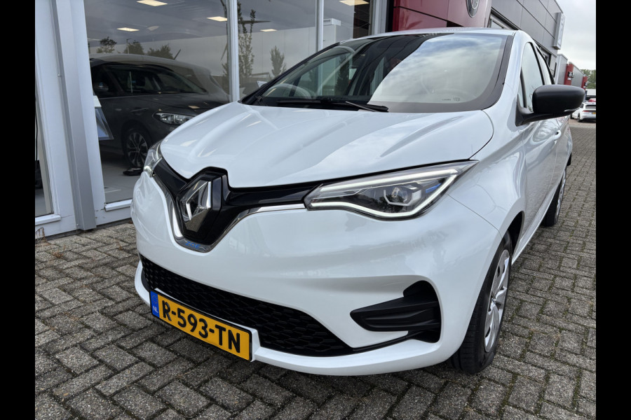 Renault ZOE R110 Life 52 kWh (ex Accu) | Climate Control | Parkeersensoren | Regen/Licht sensor Leaseaccu vanaf € 64,- per maand