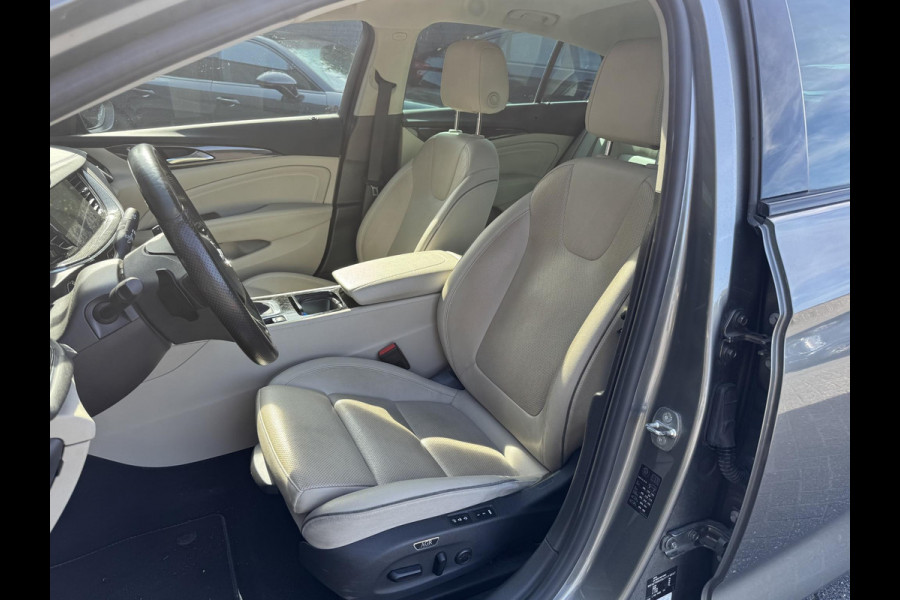Opel Insignia Grand Sport 2.0 BiTurbo 4x4 Exclusive | Panoramadak | 360* Camera | Head-Up Display | Bose | Stoelventilatie/Verwarming |