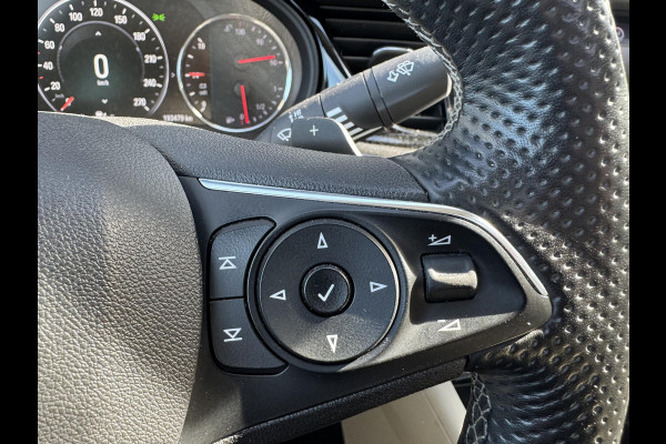Opel Insignia Grand Sport 2.0 BiTurbo 4x4 Exclusive | Panoramadak | 360* Camera | Head-Up Display | Bose | Stoelventilatie/Verwarming |