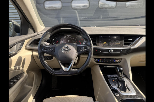 Opel Insignia Grand Sport 2.0 BiTurbo 4x4 Exclusive | Panoramadak | 360* Camera | Head-Up Display | Bose | Stoelventilatie/Verwarming |
