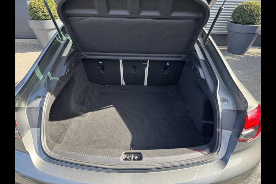 Opel Insignia Grand Sport 2.0 BiTurbo 4x4 Exclusive | Panoramadak | 360* Camera | Head-Up Display | Bose | Stoelventilatie/Verwarming |