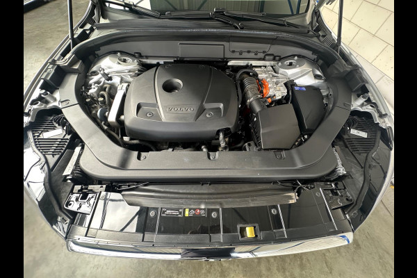 Volvo XC60 2.0 T8 Twin Engine AWD Inscription Pano|Adaptief Cruise|Trekhaak|Blis|Full