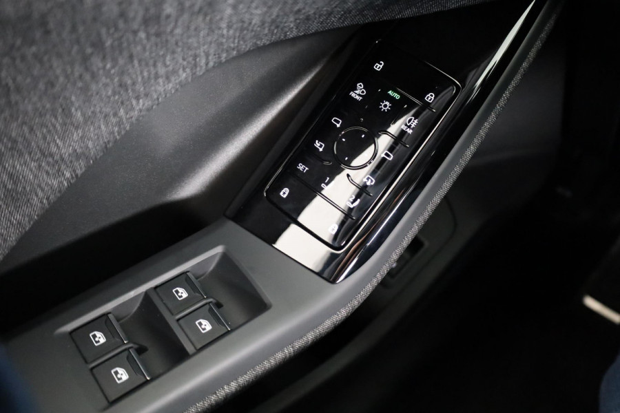 Audi Q6 e-tron S edition performance 100 kWh 306pk | Pack Tech Pro | Luchtvering | Stuurverwarming | MMI Bijrijdersscherm