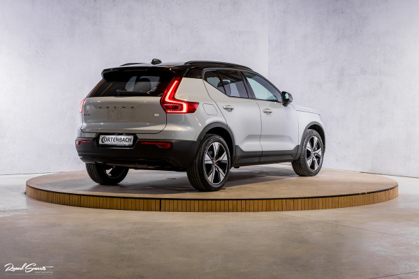 Volvo XC40 1.5 T5 Plug-in hybrid Plus Dark | Adaptieve cruise | Panorama dak | Harman Kardon | Memory |