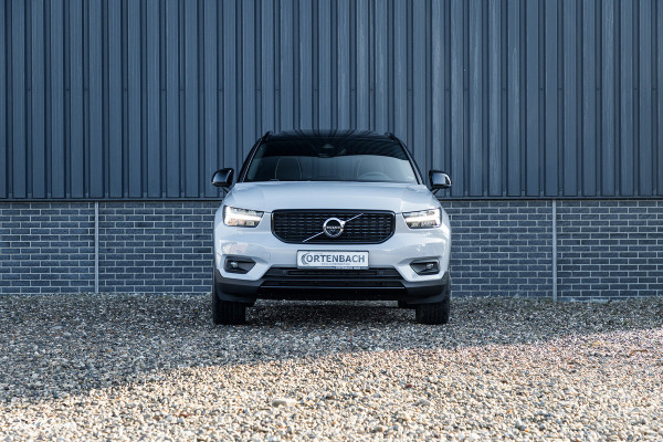 Volvo XC40 1.5 T5 Plug-in hybrid Plus Dark | Adaptieve cruise | Panorama dak | Harman Kardon | Memory |