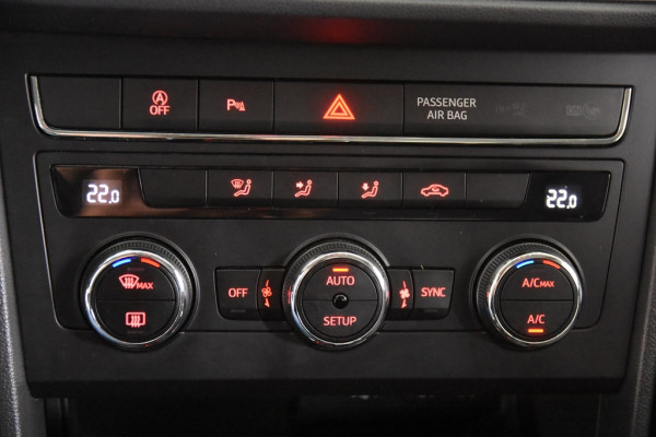 Seat León ST 1.5 TGI Move Ultimate Edition *1ste Eigenaar*Navigatie*PDC*CNG*