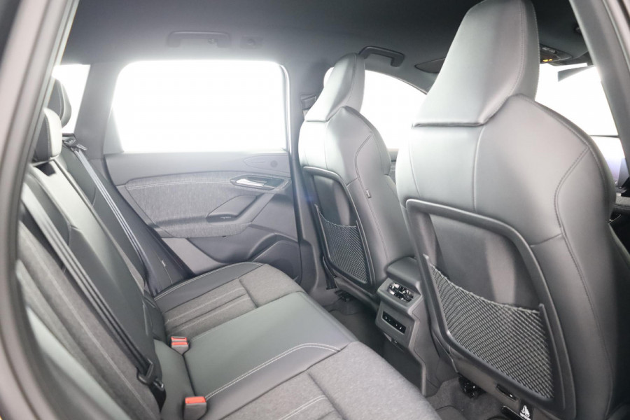 Audi Q6 e-tron S edition performance 100 kWh 306pk | Pack Tech Pro | MMI bijrijdersscherm | Stuurverwarming