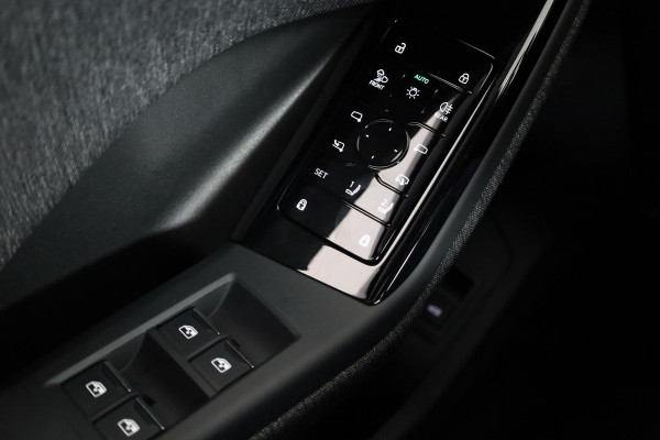 Audi Q6 e-tron S edition performance 100 kWh 306pk | Pack Tech Pro | MMI bijrijdersscherm | Stuurverwarming