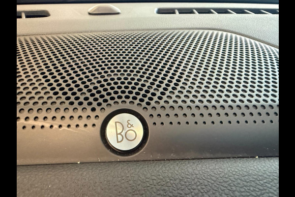 Ford Kuga 2.5 PHEV ST-Line X PANO/NAVI/H-UP/B&O/CAM/ECC/PDC/CRUISE///