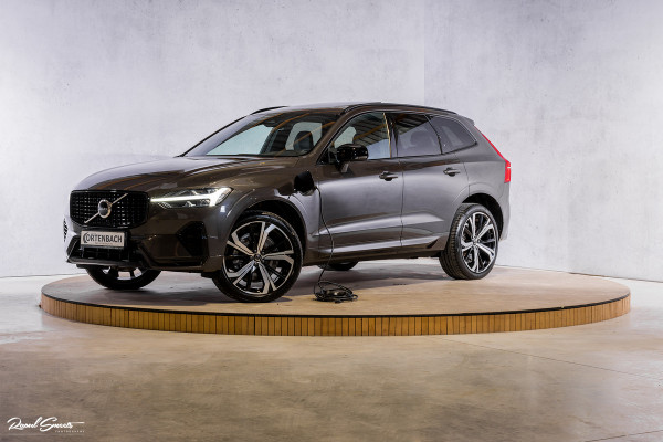 Volvo XC60 2.0 T8 Plug-in hybrid AWD R-Design | Long Range | Adaptieve cruise | Harman Kardon | Panorama dak | Memory |